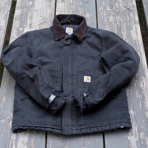 Thrashed Carhartt J002 BLK Traditional Jacket M Distressed Grunge Workwear