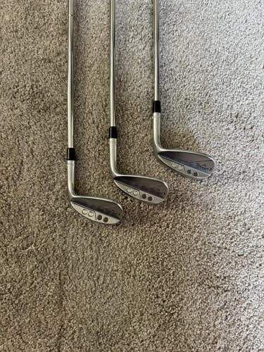 Men's Callaway Jaws Raw Right Hand Wedges - 60,56, and 52 Degree (Used)