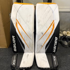 Large Bauer Vapor X5 Pro Goalie Leg Pads (Used)