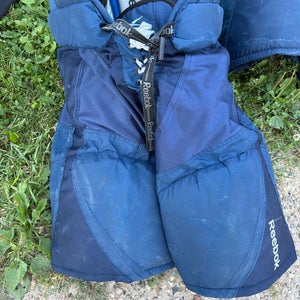 Men's Junior Medium Warrior Hockey Pants (Used)