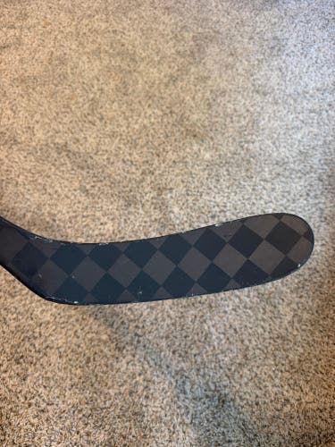 Junior Sher-Wood Rekker Morph Pro Left Hand Hockey Stick P28 50 Flex (Used)