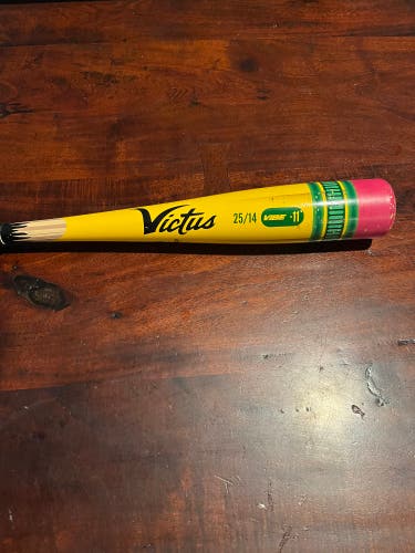 Victus Pencil Bat (-11) 14 oz 25" (Used)