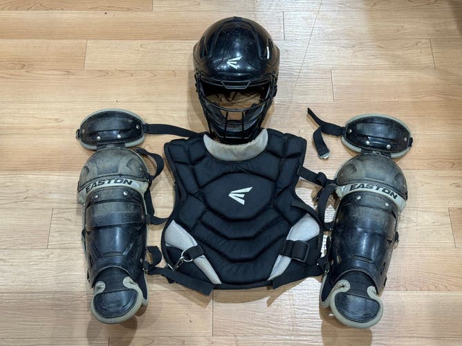 Youth Easton Black Magic 2.0 Catcher's Set (Used)