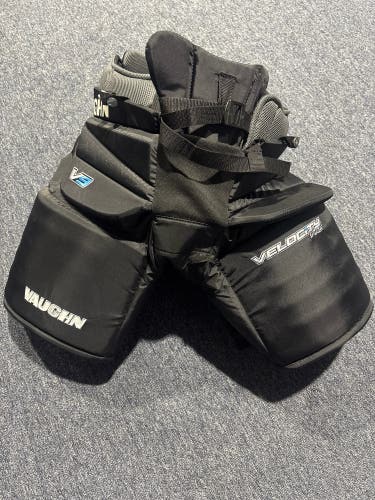 Brand New Senior Small Vaughn Velocity V9 Pro Hockey Goalie Pants