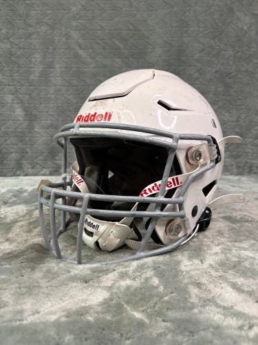 Youth Small Riddell SpeedFlex Helmet (Used)