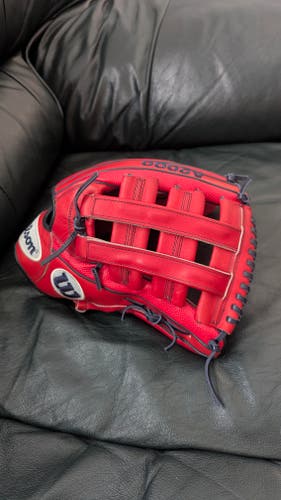2024 Wilson A2000 MY7 - RHT Outfield Baseball Glove 12.5" (Used)