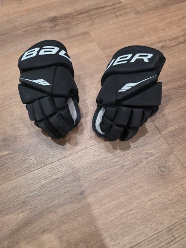 Bauer Gloves 10" (Used)