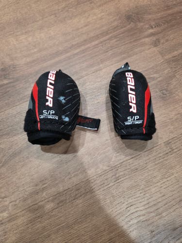 Youth Small Bauer Lil Sport Elbow Pads (Used)