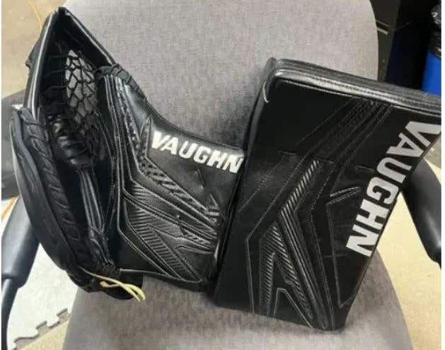 Vaughn SLR4 Pro Carbon Full Right Pro Stock