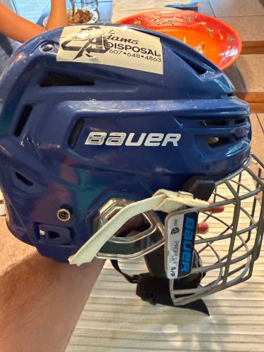 Small Bauer Re-Akt 150 Helmet Pro Stock (Used)