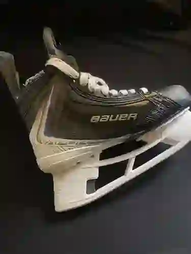 Bauer Vapor Flylite Hockey Skates Regular Width 8 (Used)