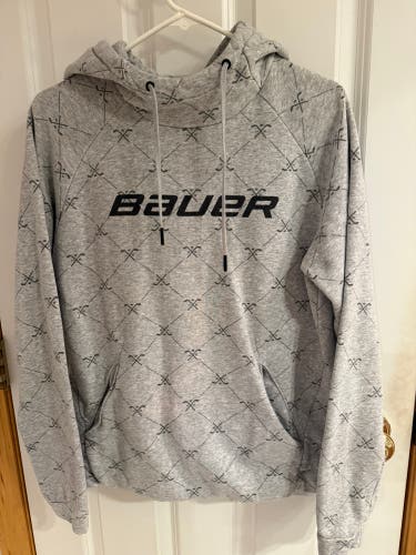 Men's Small Bauer hockey stick repeat Sweatshirt (Used)