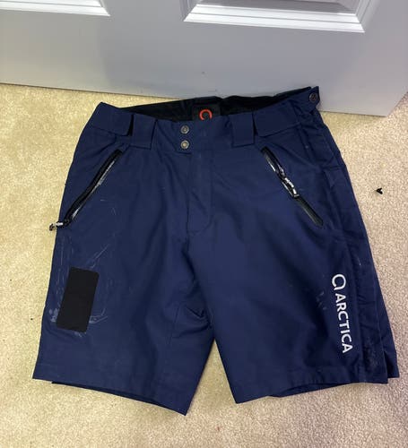 Unisex Arctica Training Shorts Size Small (Used)