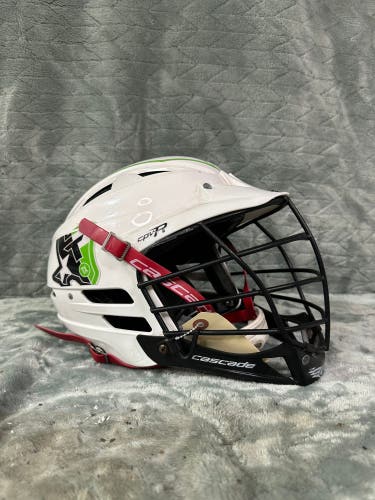 White Adult Small/Medium Cascade CPV-R Helmet (Used)