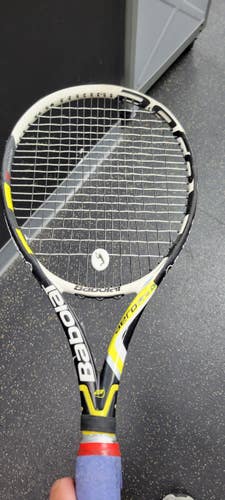 Used Babolat AERO PRO DRIVE Adult Tennis Racquet None 4 3/8" 11497-C000161060