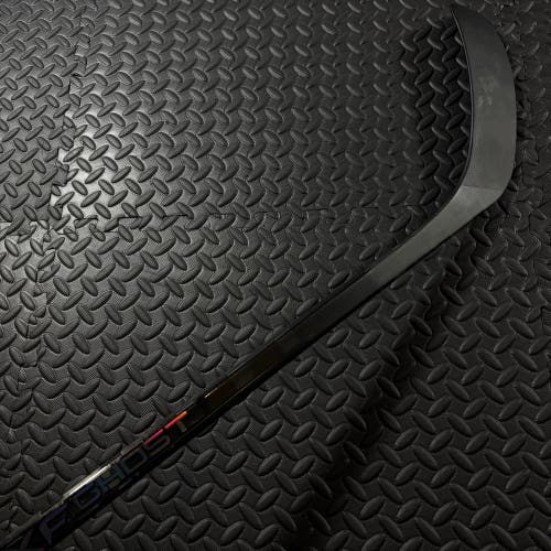 *NEW* SR CCM XF Ghost RH Hockey Stick P90TM 75 Flex