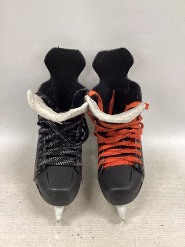 Used CCM JETSPEED FT340 Junior Hockey Skate Junior 03 11851-S000051457