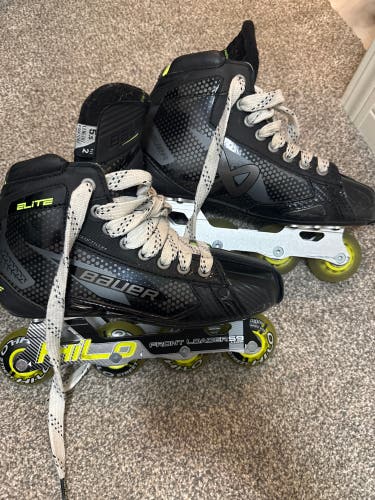 Junior Bauer Inline Hockey Goalie Skates Size 5.5 (Used)