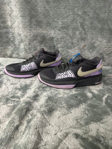 Grey Ja 1 Unisex 7Y (Big Kids / Youth) Youth Nike Shoes (Used)