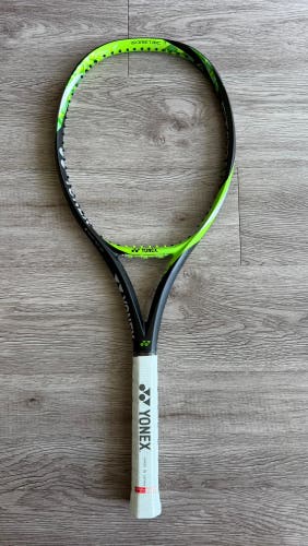 New Yonex Ezone Lite | Gripsize 4 1/4 | New