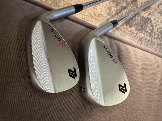 Men's New Level M-Type Forged Satin Chrome Right Handed Wedge Extra Stiff Flex 52 and 60 Degree