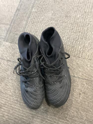 Used Nike Soccer Cleats Black Junior 04.5 11614-S000243496