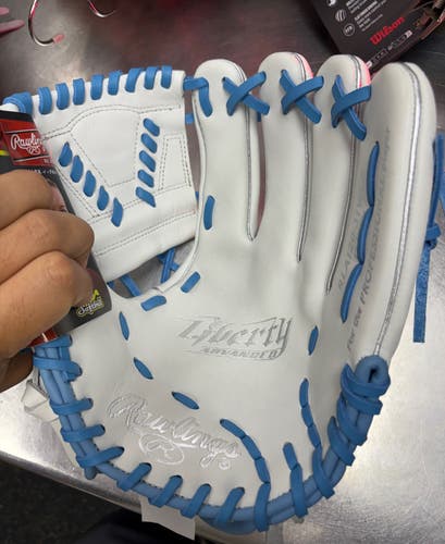 Rawlings RHT Liberty Advanced Softball Glove 12" **New**