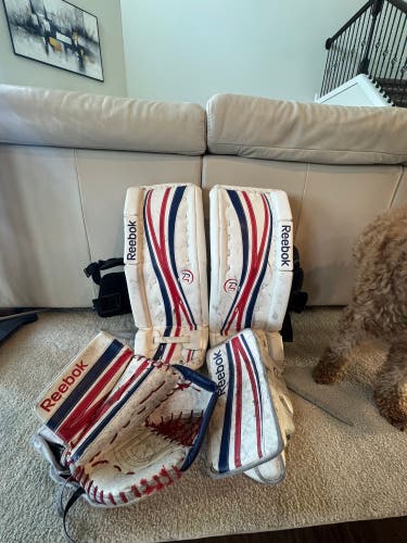 Ice Hockey Reebok Lefevre GOALIE SET - Pads, Glove, Blocker - Size: Youth “23” - Used