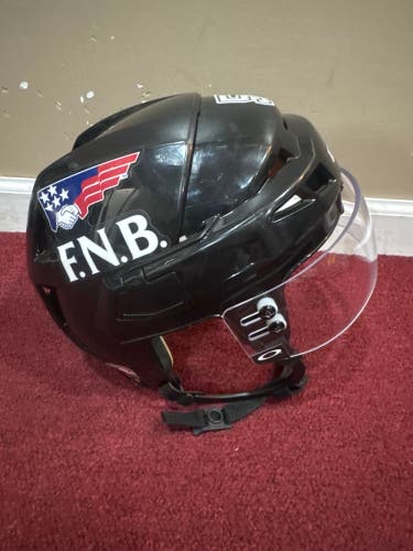 Medium CCM Vector V08 Helmet Pro Stock Item#CHH5