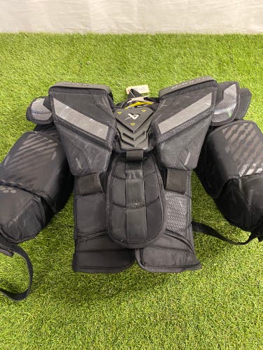 Senior Medium Bauer Supreme Shadow Goalie Chest Protector (Used)