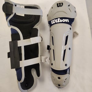 Wilson ez gear Catcher's Leg Guard Youth Small (New)
