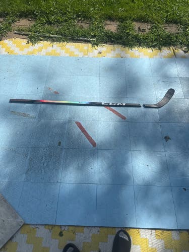 BROKEN Senior CCM JetSpeed FT8 Pro Left Hand Hockey Stick P29 70 Flex (Used) WORKS FOR REPAIRS
