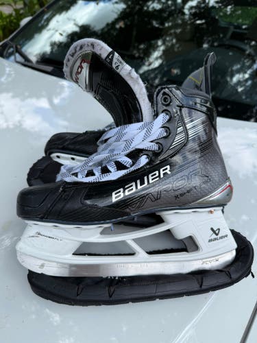 Bauer Vapor X Hockey Skates 9.5 (Used)