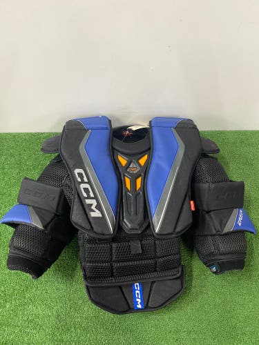 Intermediate Medium CCM EFlex 6 Goalie Chest Protector (Used)