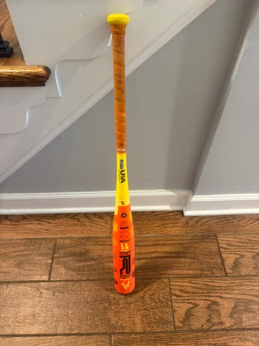 2025 Easton Hype Fire Composite USABat Certified Bat (-11) 19 oz 30" (Used)