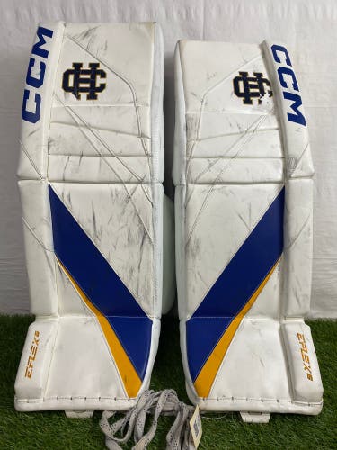 32" Senior CCM EFlex 6 Goalie Leg Pads (Used)