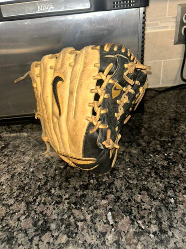 Nike Diamond Elite RH Infield Baseball Glove 11.5" (Used)