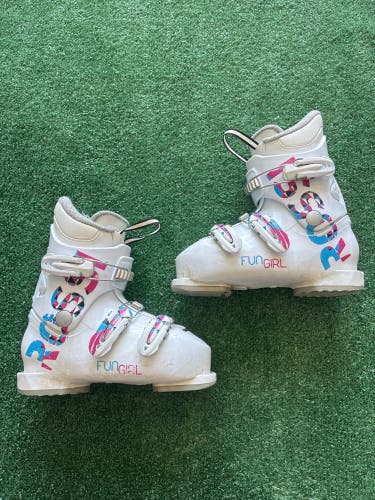 Kid's Rossignol Fun Girl Ski Boots (Used) | Mondo 21.5 (255mm)