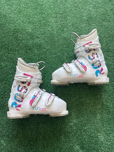 Kid's Rossignol Fun Girl Ski Boots (Used) | Mondo 21.5 (255mm)