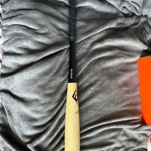 2025 Louisville Slugger atlas BBCOR Certified Bat (-3) 30 oz 33" (Used)