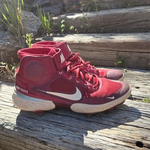 Red Men's Size M 11.5 (W 12.5) Adult Nike High Top Nike alpha huarache elite 3 Metal (Used)