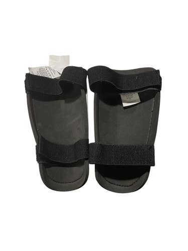 Used Soccer Shin Guards Junior White SM 11847-S000038413