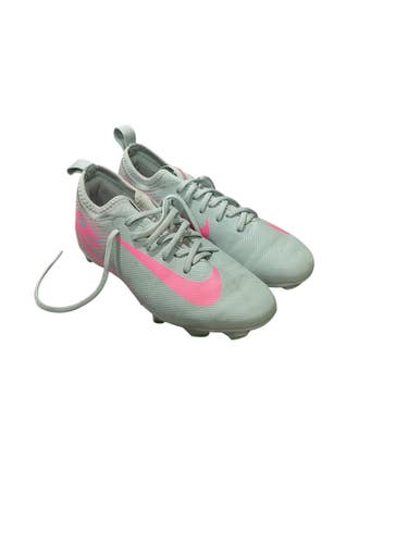 Used Nike Soccer Cleats Grey Junior 02 11847-S000038194