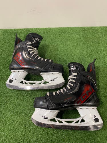 Senior CCM JetSpeed FT880 Hockey Skates 7 (Used)
