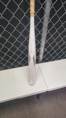 2023 Easton Ghost Unlimited Composite Bat (-11) 20 oz 31" (Used)