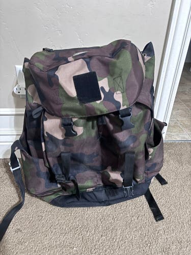 Pacific Rink Pond Pack - Camo