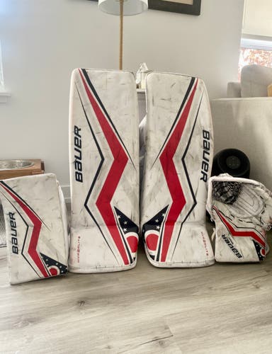 35" Bauer Hyperlite 2 NHL return Regular Goalie Full Set Pro Stock (Used)