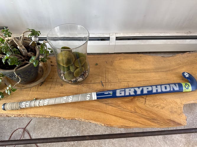 Gryphon Field Hockey Stick 37" (Used)
