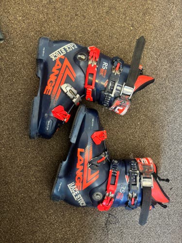 Mondo 26 & 26.5 Unisex Lange RS Racing Ski Boots (Used)