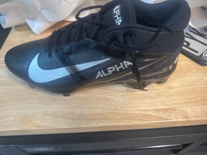 Men's Size 13.0 (W 14.0) Nike Mid Top (New)